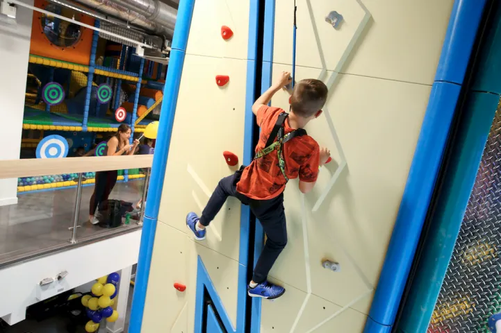 Rock Up Watford Climbing